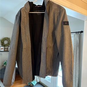 Tommy Hilfiger gray light Jacket with hood L great cond perfect spring jacket!!